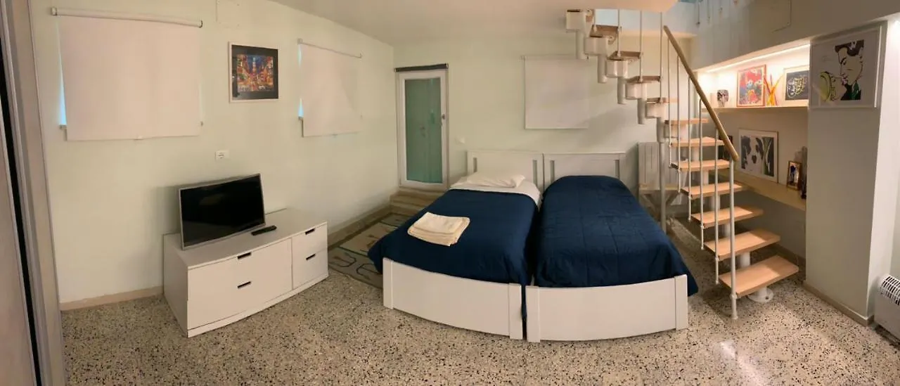 Casa Galante Ostia Centro Apartment  Lido di Ostia
