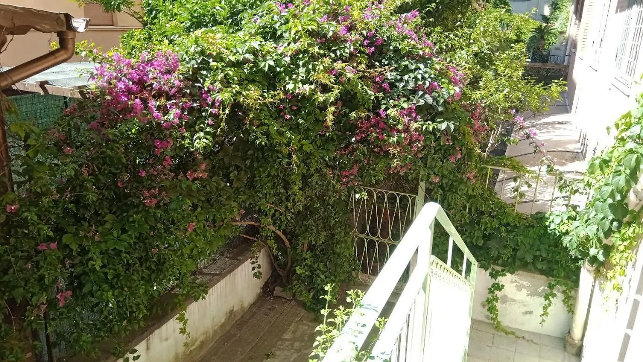 Casa Galante Ostia Centro Apartment